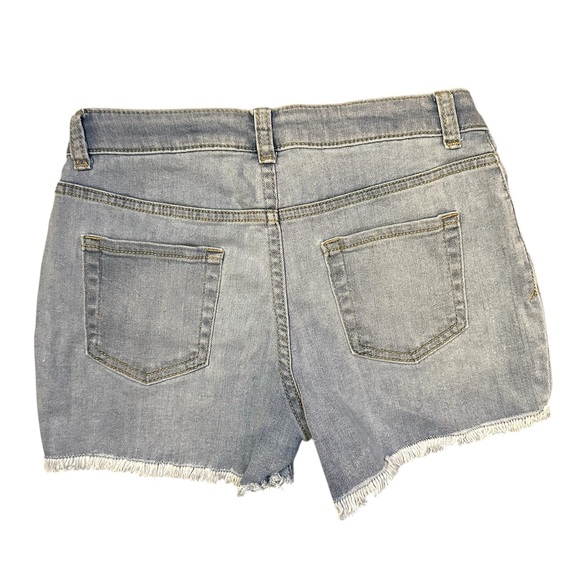 278. Cat & Jack Girl’s Star and Stripe Jean Shorts - Picture 2 of 5